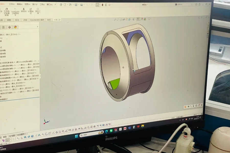 SolidWorks 3D model of a hyperbaric chamber hull under engineering review